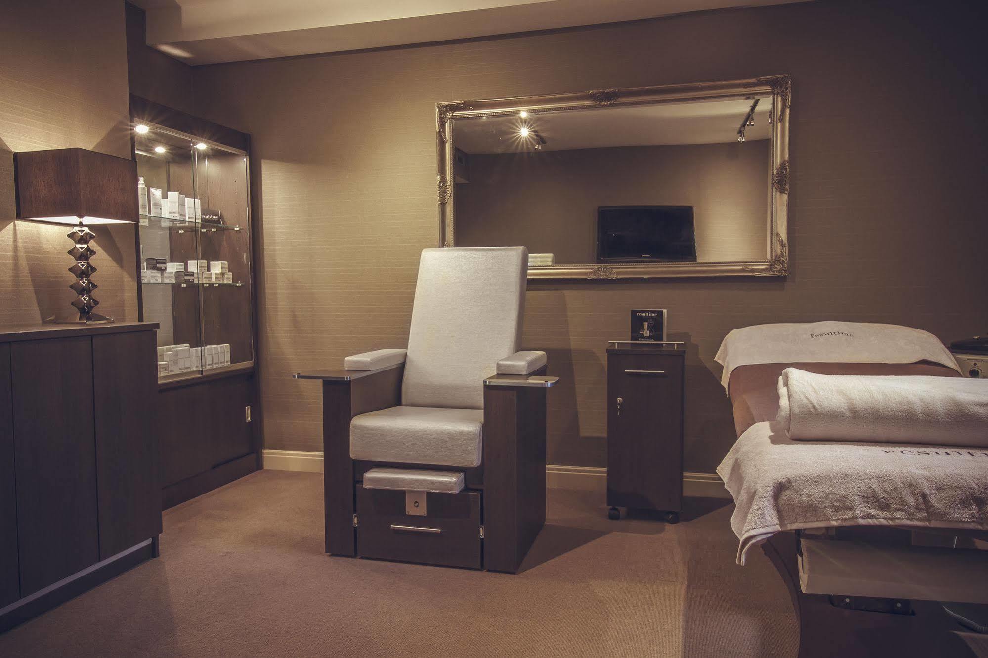 Peak Edge Hotel Chesterfield Esterno foto